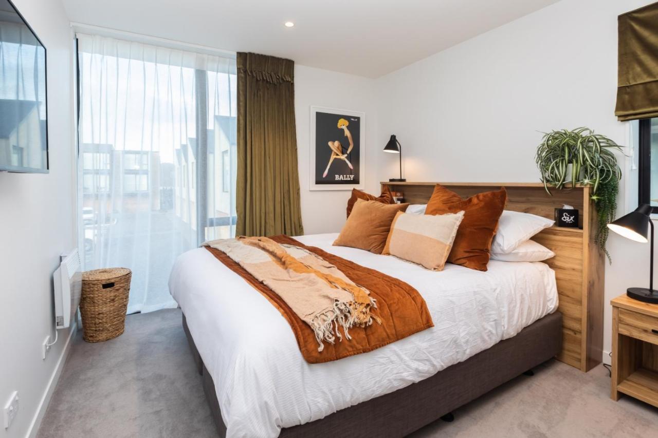 Urban Retreat Luxury City Stay كريستتشيرش المظهر الخارجي الصورة
